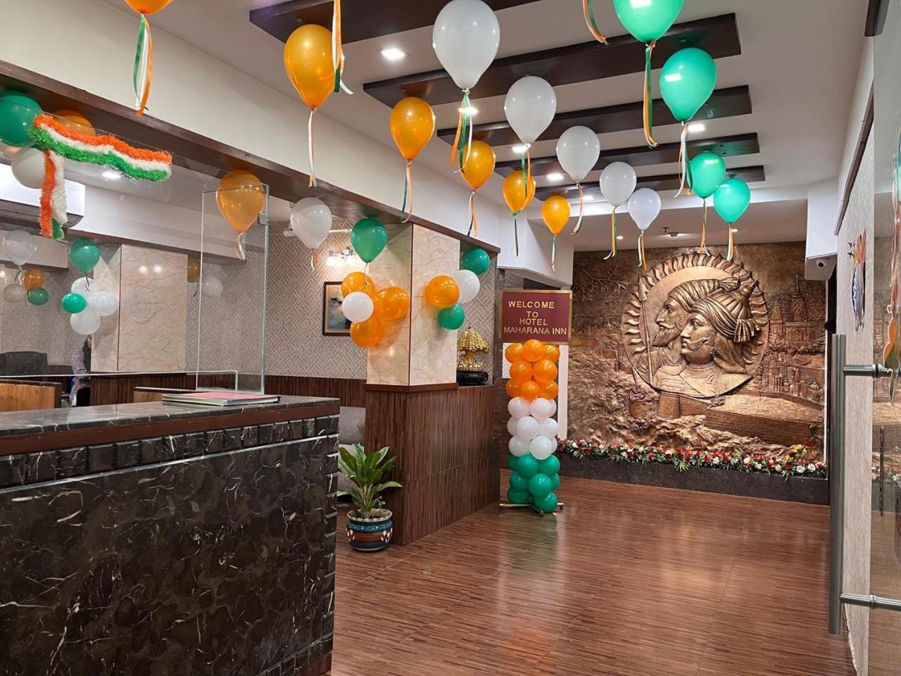 Hotel Maharana Inn Chembur ムンバイ エクステリア 写真