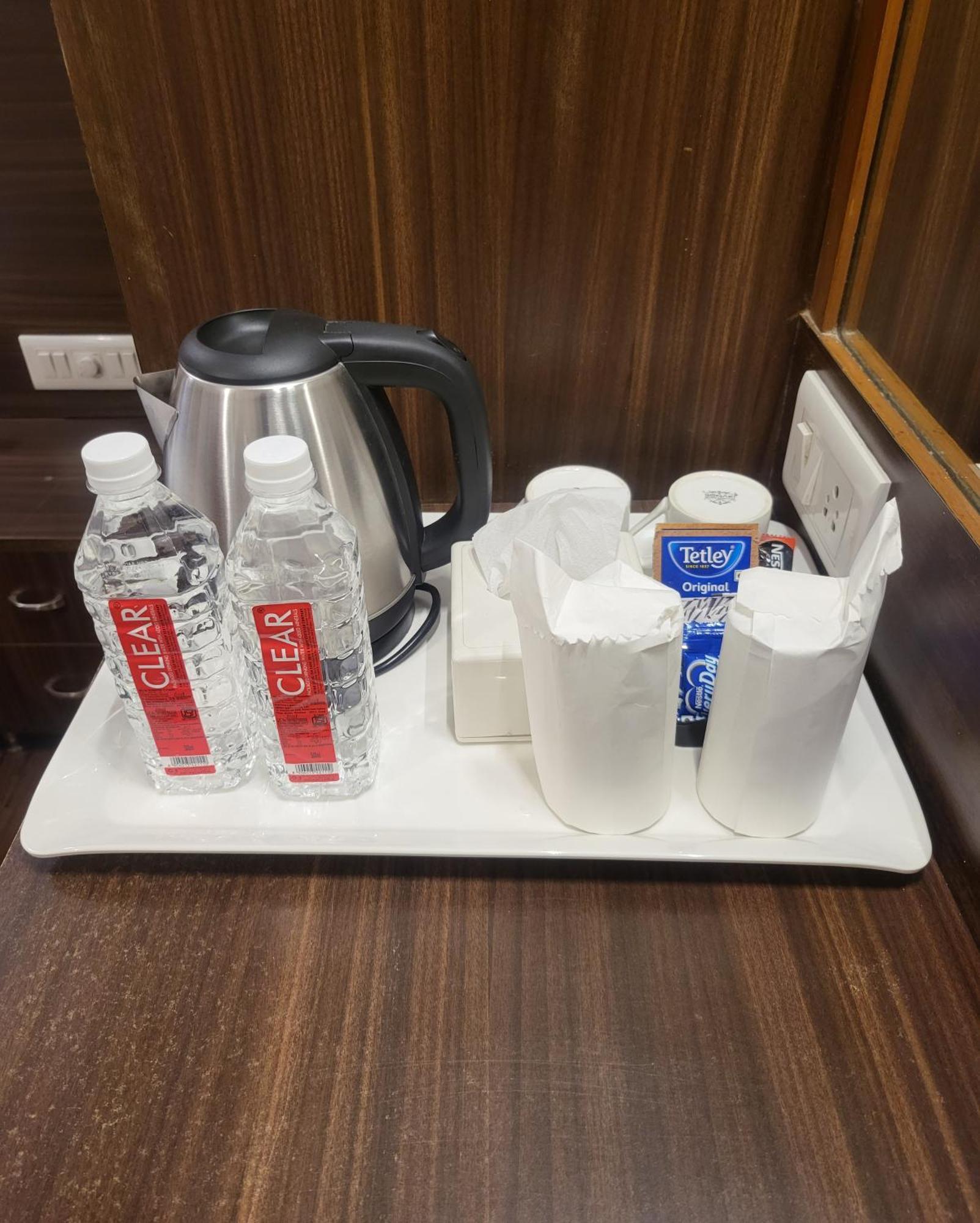 Hotel Maharana Inn Chembur ムンバイ エクステリア 写真